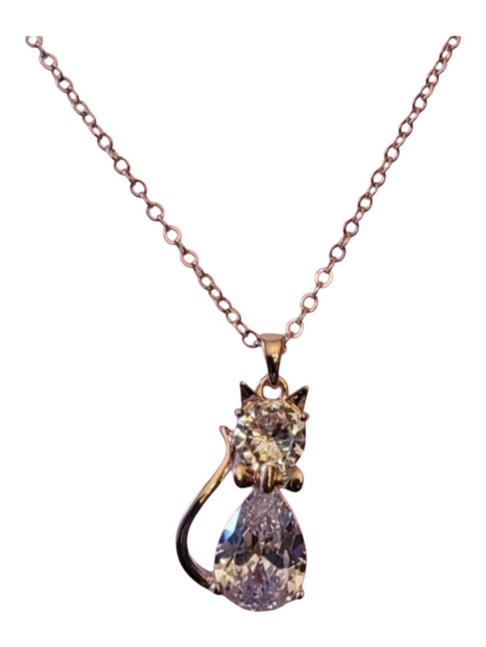 NWOT Elegant Cat Pendant Necklace in Rose Gold with Cubic Zirconia